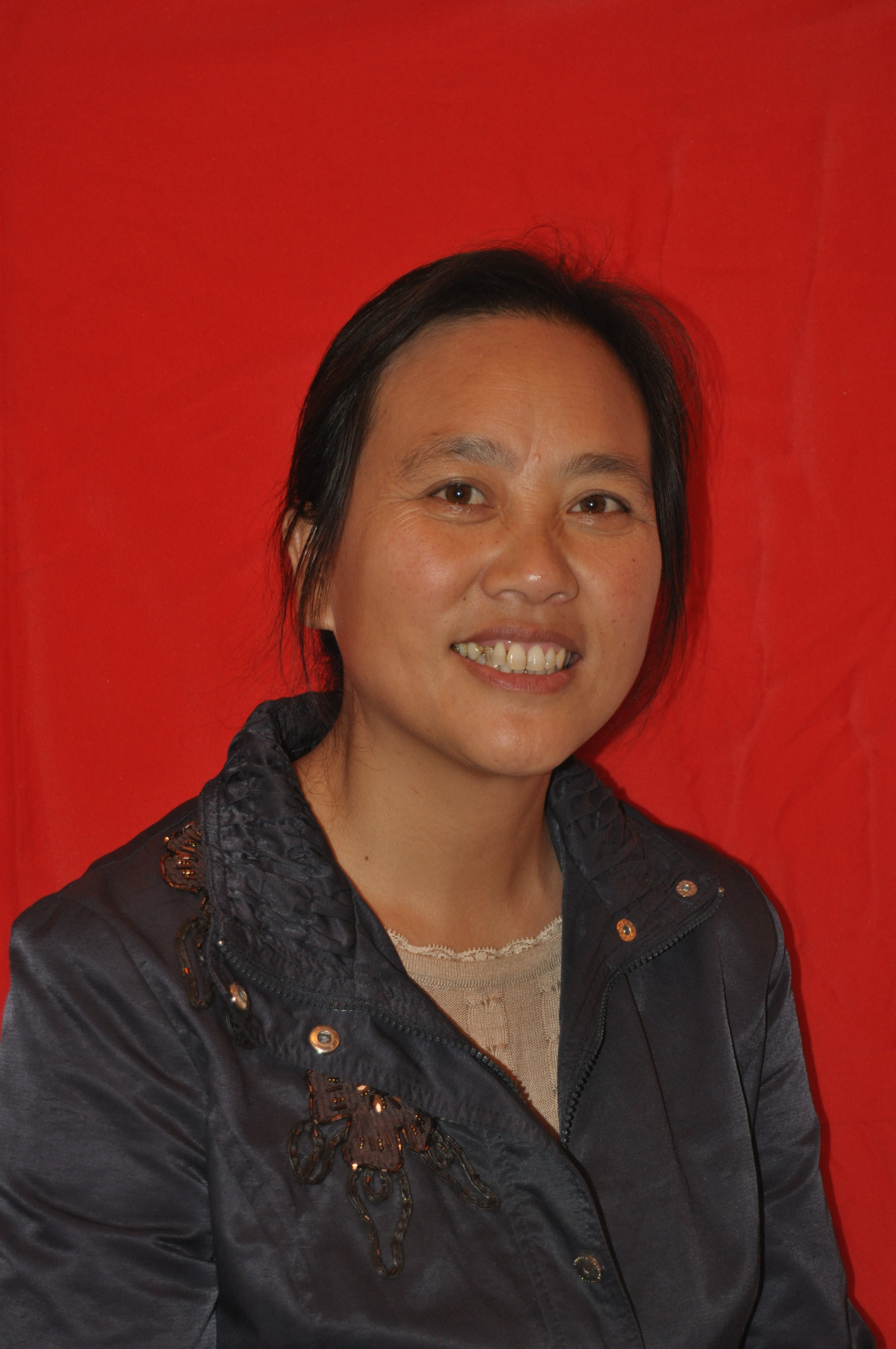 曹杰玲.jpg